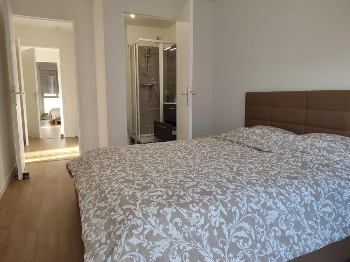 Chambre Privee Dans Un Nouvel Appartement Partage Pres De Paris Avec Parking Gratuit Chevilly-Larue Exteriör bild